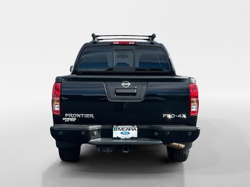 Used 2021 Nissan Frontier PRO-4X w/ Pro-4x Utility Package image 4