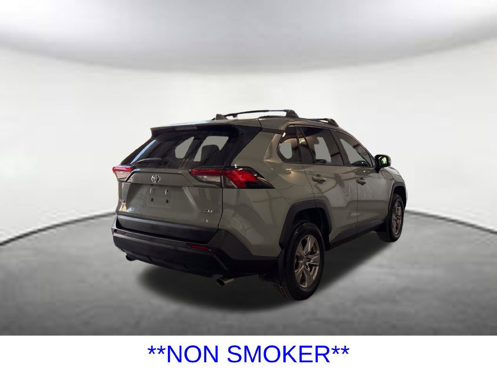 Used 2023 Toyota RAV4 XLE w/ Convenience Package FWD image 5