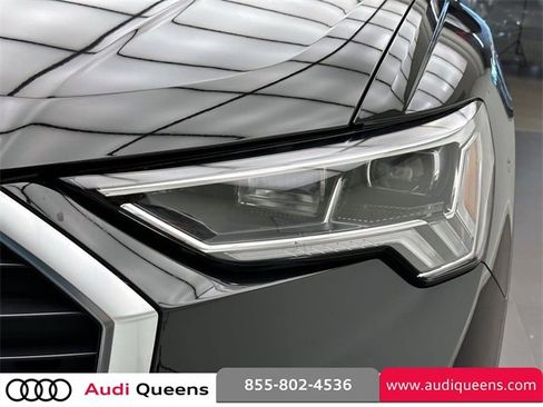 Certified 2025 Audi Q3 2.0T Premium Plus w/ Premium Plus Package image 7