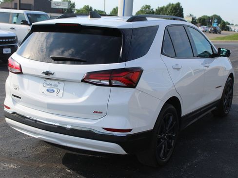 Used 2022 Chevrolet Equinox RS w/ RS Leather Package FWD image 8