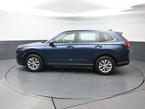 Used 2024 Honda CR-V LX image 4