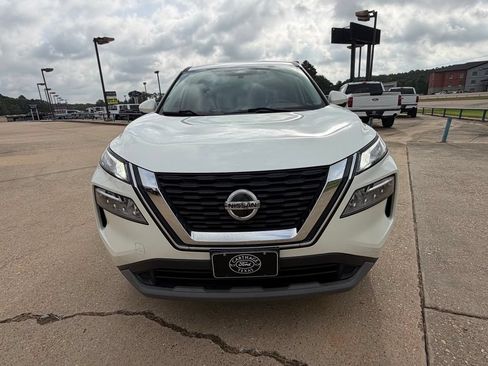 Used 2021 Nissan Rogue SV FWD image 9