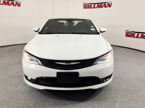 Used 2015 Chrysler 200 S FWD image 2