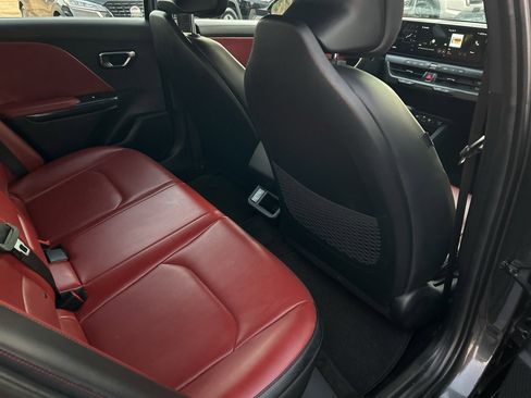 Used 2025 Kia K4 GT-Line w/ GT-Line Premium Package image 36