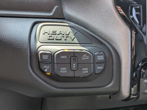 New 2026 RAM 2500 Tradesman AWD/4WD image 15