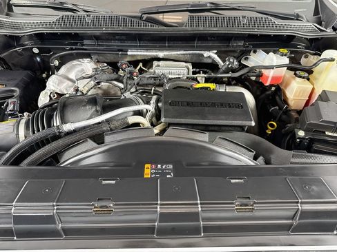 Used 2023 Chevrolet Silverado 2500 LT AWD/4WD image 28