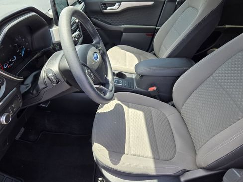 Used 2020 Ford Escape SE FWD image 12