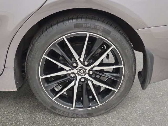 Certified 2024 Toyota Camry SE FWD image 29