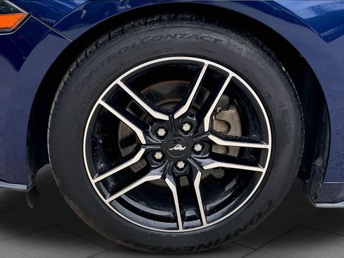 Used 2020 Ford Mustang Coupe w/ Equipment Group 101A RWD image 9