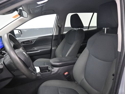 Certified 2023 Toyota RAV4 LE image 16