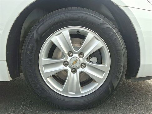 Used 2015 Chevrolet Impala Limited LS image 8