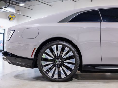 Used 2024 Rolls-Royce Spectre w/ Spectre Launch Package AWD/4WD image 24