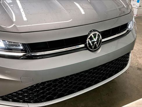 New 2026 Volkswagen Jetta SE image 30