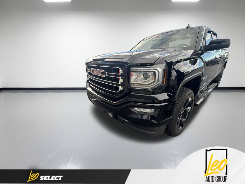 Used 2017 GMC Sierra 1500 SLE w/ SLE Value Package AWD/4WD image 14