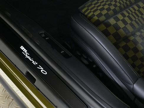 Certified 2026 Porsche 911 Carrera 4 GTS image 26