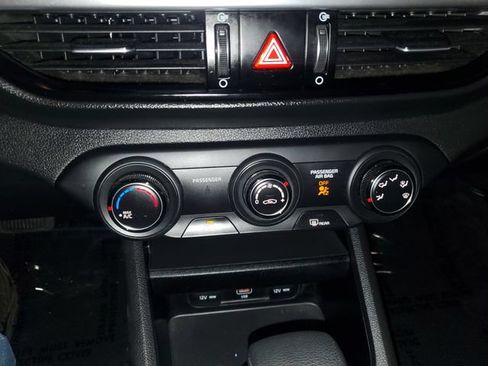 Used 2023 Kia Forte LXS w/ LXS Technology Package FWD image 20