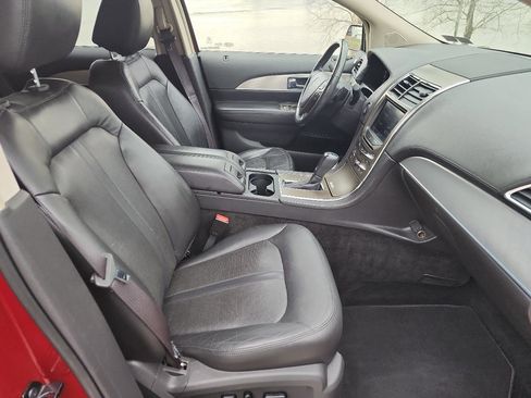 Used 2013 Lincoln MKX AWD image 13