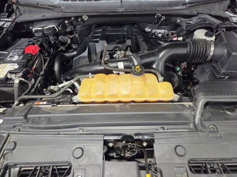 Used 2015 Ford F150 XLT w/ Equipment Group 301A Mid image 22