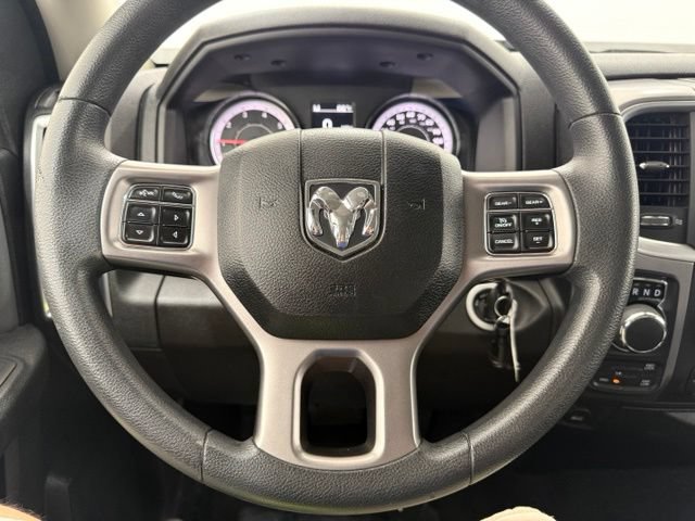 Used 2023 RAM 1500 Classic SLT AWD/4WD image 42
