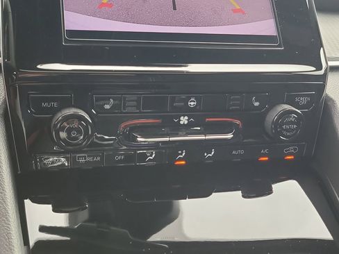 New 2026 Jeep Grand Cherokee Laredo image 25