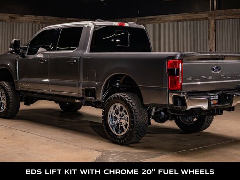 Used 2023 Ford F250 Lariat w/ Sport Appearance Package image 6