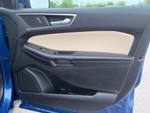 Used 2023 Ford Edge SEL w/ Convenience Package AWD/4WD image 10