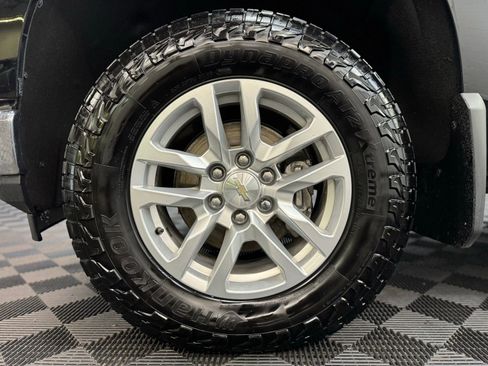 Used 2020 Chevrolet Silverado 1500 LT w/ All-Star Edition image 10