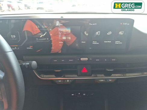 Used 2025 Kia K4 EX FWD image 10