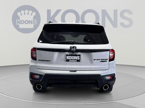 Used 2025 Honda Passport Black Edition image 10