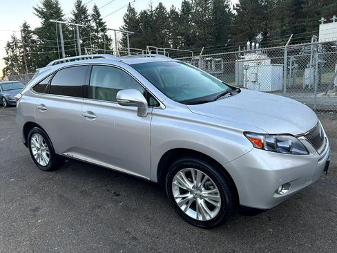 Used 2011 Lexus RX 450h AWD image 3