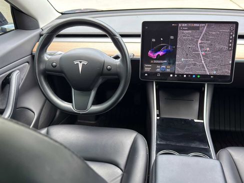 Used 2019 Tesla Model 3 Standard Range Plus image 20