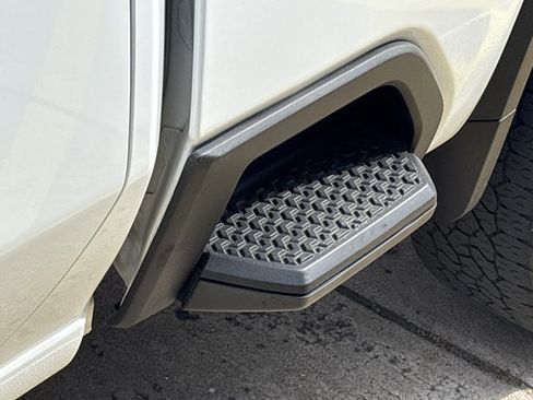 Used 2022 Chevrolet Silverado 3500 LTZ w/ Z71 Chrome Sport Edition image 19