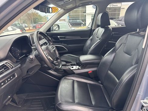 Used 2022 Kia Telluride S image 2