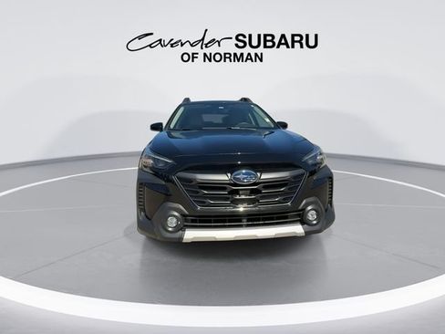 Certified 2025 Subaru Outback Limited AWD/4WD image 2