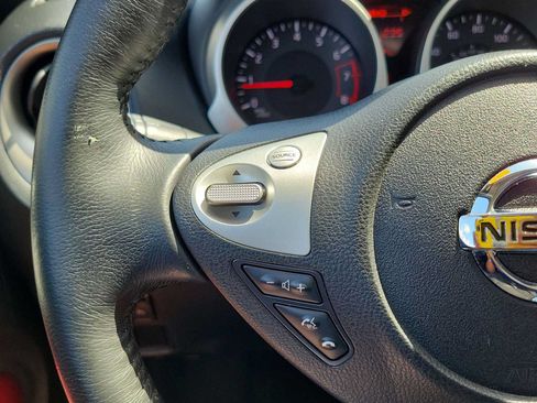 Used 2016 Nissan Juke SL FWD image 21