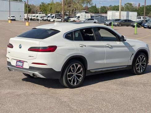 Used 2021 BMW X4 xDrive30i w/ Executive Package image 9