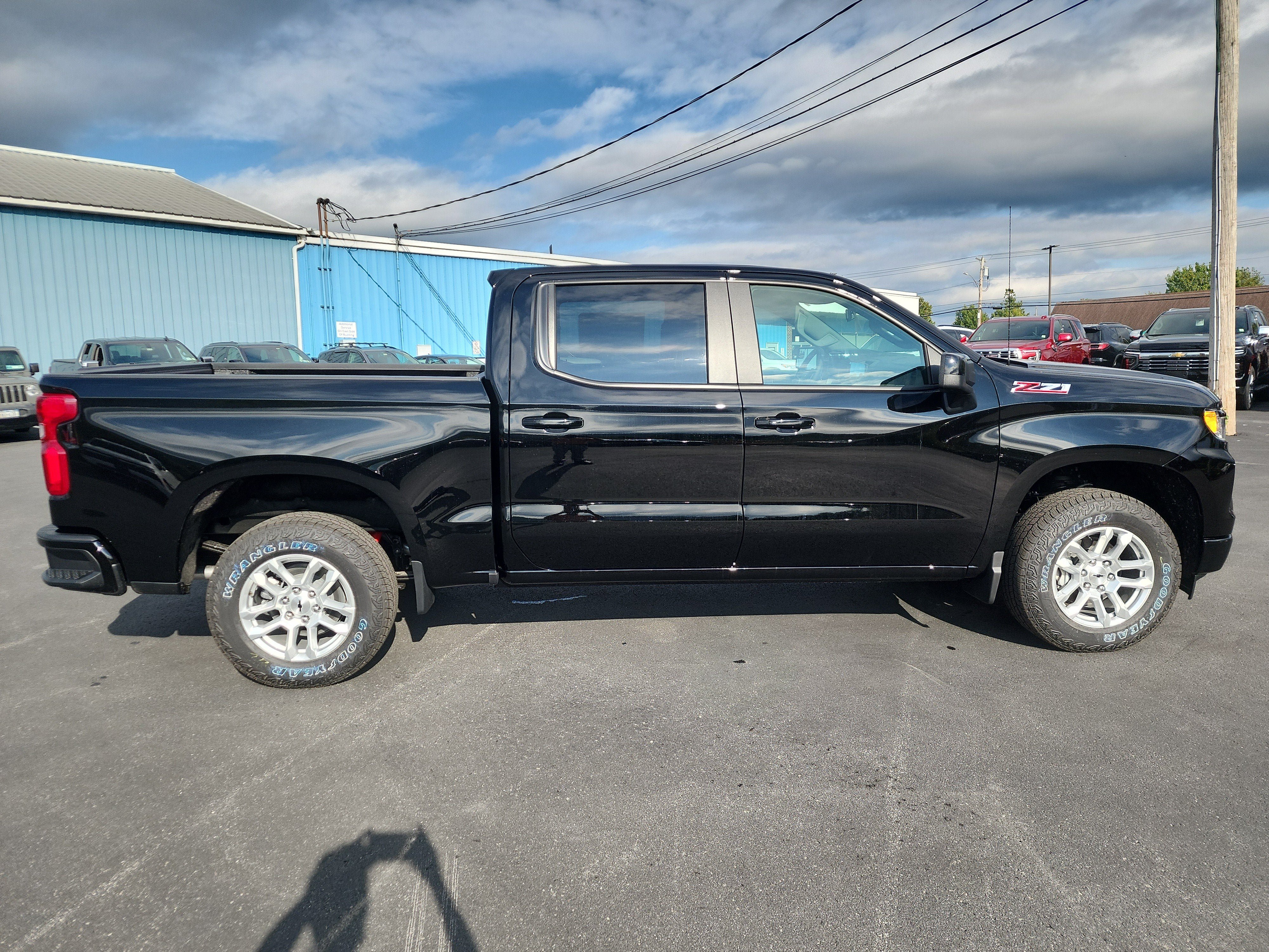 New 2026 Chevrolet Silverado 1500 RST w/ Convenience Package II AWD/4WD image 9