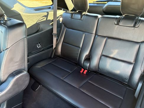 Used 2023 Ford Explorer ST w/ Equipment Group 401A image 37