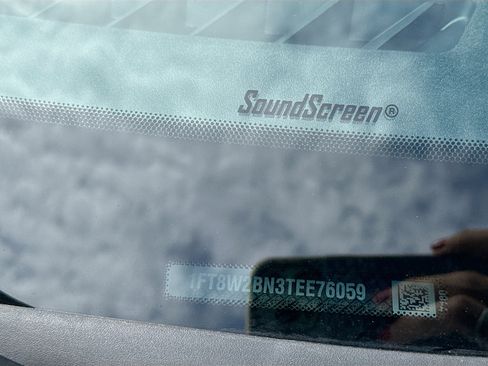 New 2026 Ford F250 4x4 Crew Cab Super Duty image 19