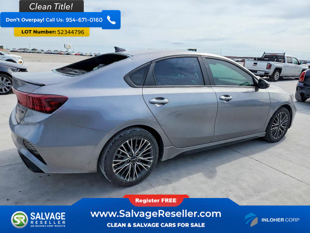 Used 2024 Kia Forte GT-Line w/ GT-Line Premium Package FWD image 4