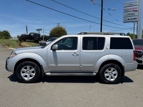 Used 2012 Nissan Pathfinder SV w/ Protection Pkg AWD/4WD image 7