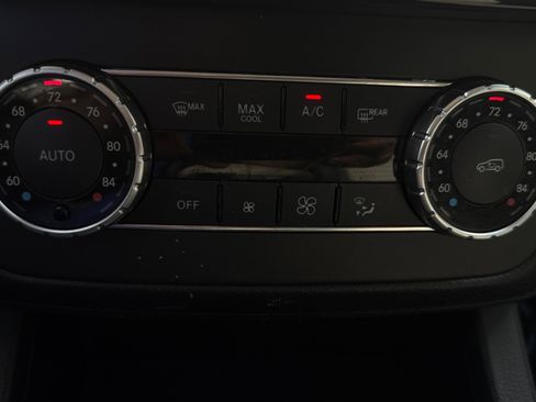 Used 2019 Mercedes-Benz GLE 43 AMG GLE 43 4MATIC Sport Utility 4D image 35