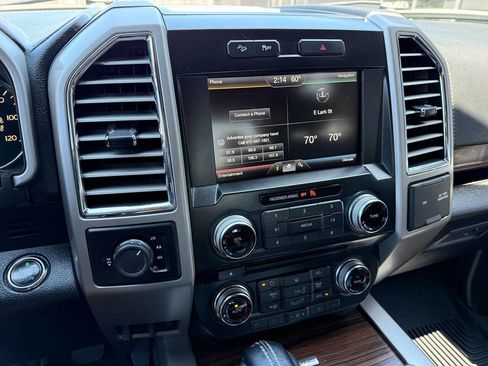 Used 2015 Ford F150 Lariat w/ Equipment Group 501A Mid AWD/4WD image 21