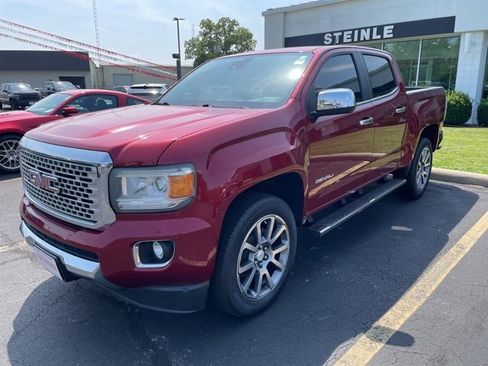 Used 2019 GMC Canyon Denali image 3