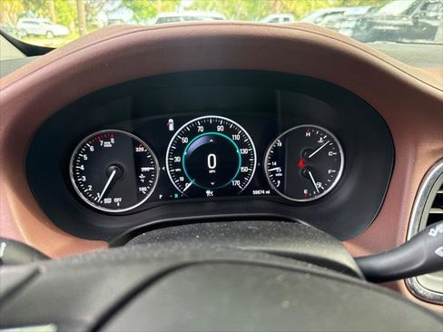 Used 2018 Buick Enclave Avenir w/ Avenir Technology Package FWD image 14