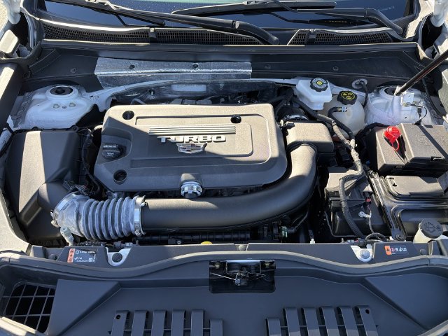 Certified 2024 Cadillac XT4 Luxury w/ Cold Weather Package AWD/4WD image 30