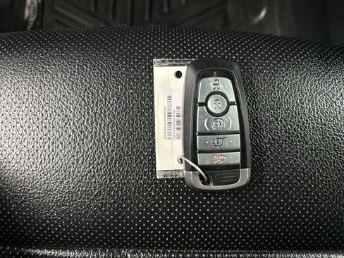 Used 2020 Ford Expedition XLT w/ Equipment Group 202A image 43