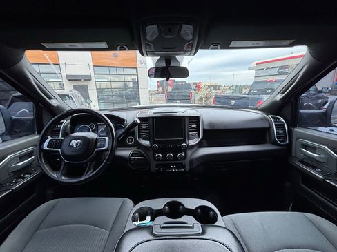 Used 2022 RAM 2500 Big Horn w/ Cold Weather Group image 20