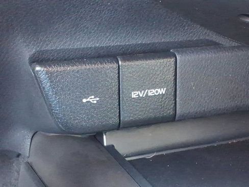 Used 2024 Toyota Camry SE w/ Blackout Package (TMS) image 8