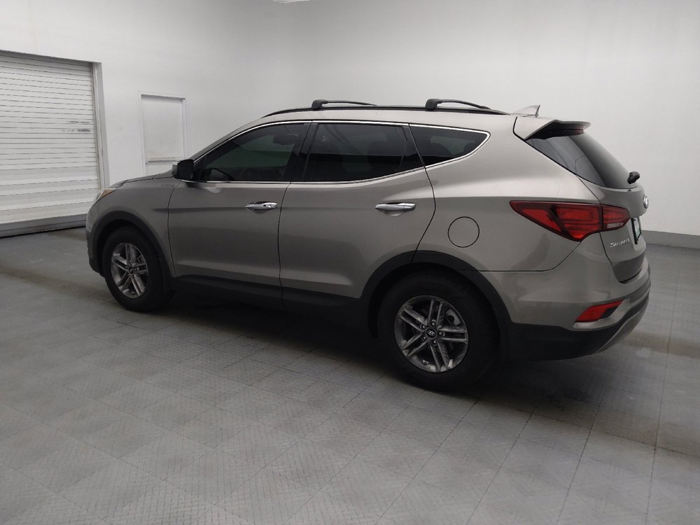 Used 2018 Hyundai Santa Fe Sport w/ 2.4L Value Package 02 FWD image 3